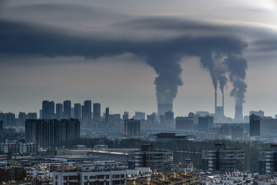环保素材烟云笼罩着的城市