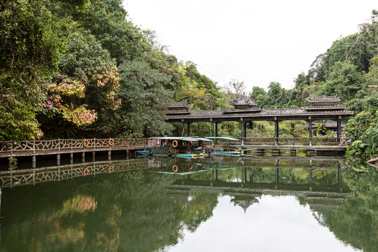 双龙沟原始森林景区风雨桥