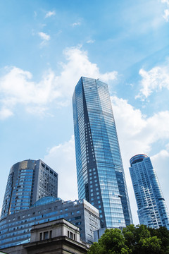 城市建筑高楼大厦外观蓝天白云