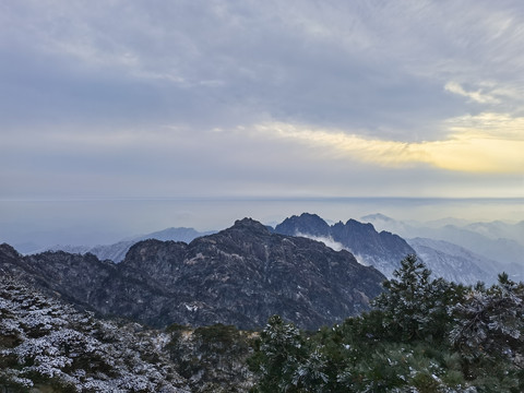 黄山晚霞