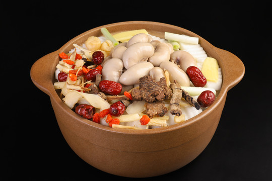 藥膳牛鞭雞腰子滋補湯