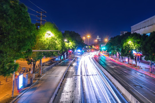 城市风光夜景车流灯光光轨