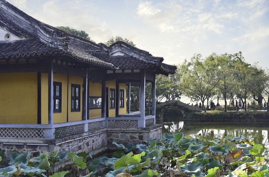 无锡太湖鼋头渚的古建筑