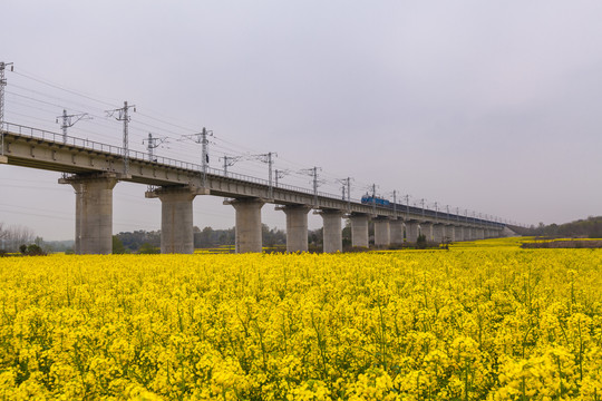 蒙华铁路