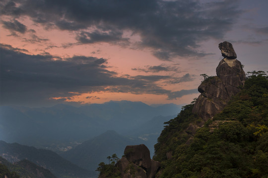 奇峰劲松三清山31