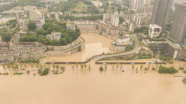 重庆洪水过境