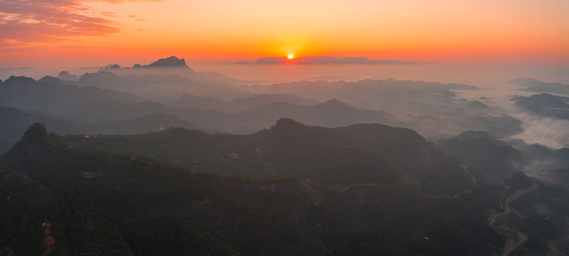 玉林都峤山