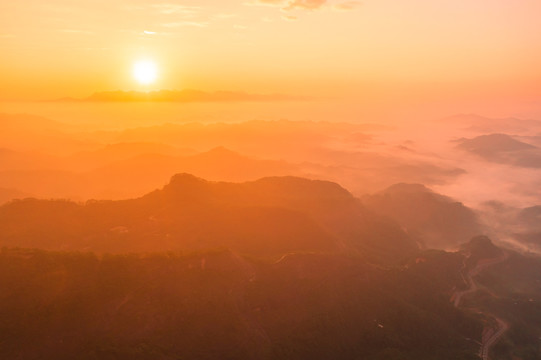 玉林都峤山