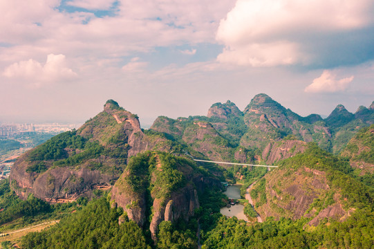 玉林都峤山养心学院