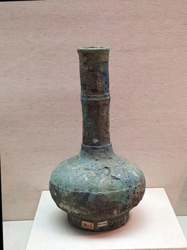 汉代铜竹节瓶