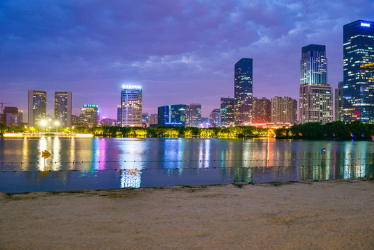 合肥天鹅湖夜景