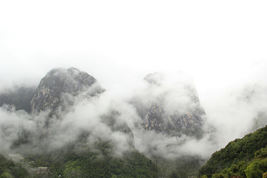 高山