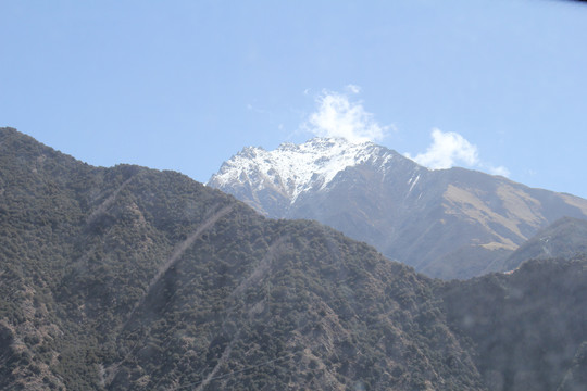 山雪山