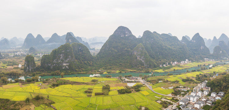 桂林阳朔遇龙河