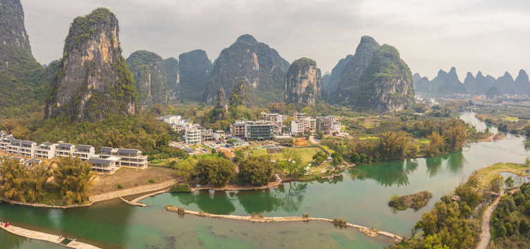 桂林阳朔遇龙河山水