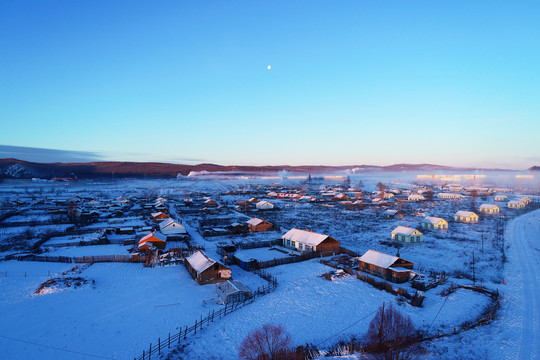 大兴安岭林区冬季林场山村雪景