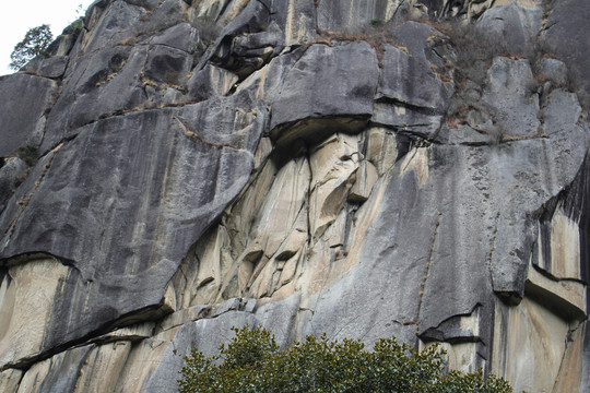 石山悬崖峭壁