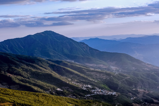 云南轿子雪山