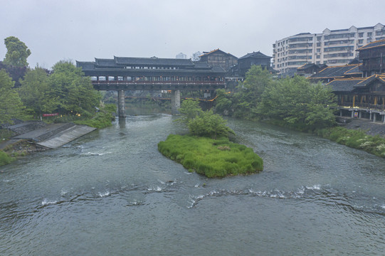 秀山西街