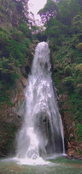 神农谷瀑布