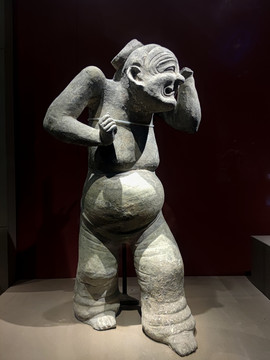 成都博物馆的展出的文物陶俑