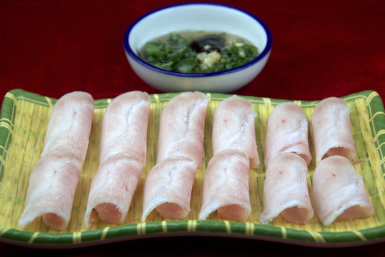 鳄鱼肉火锅涮菜菜品