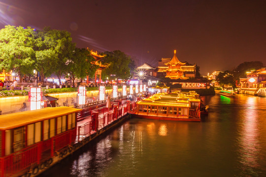 南京夫子庙秦淮河景区夜景