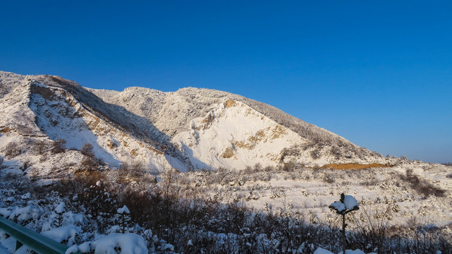 雪山雪景