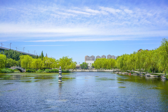 北宁公园中式园林湖景