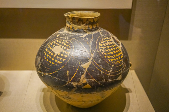 马家窑彩陶罐古代陶罐陶器