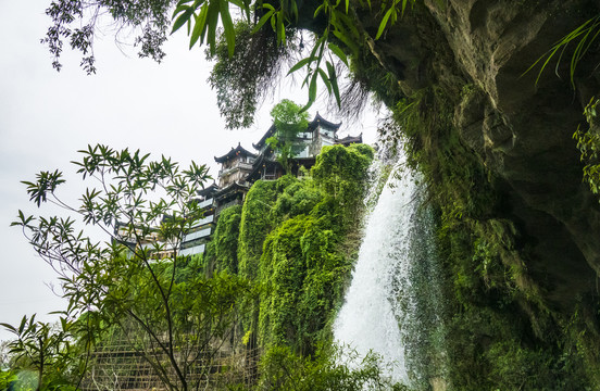 芙蓉镇大瀑布