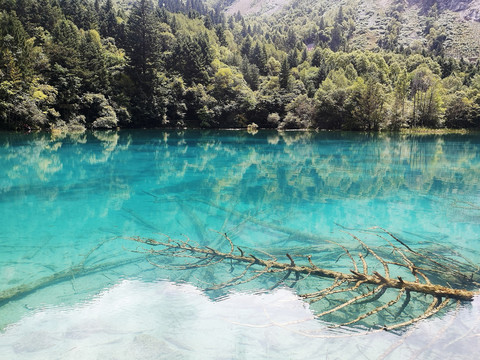 高山湖泊