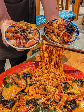 干拌麻辣燙