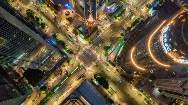 俯拍城市道路夜景