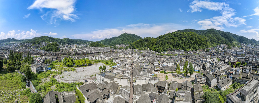 湖南湘西凤凰古城全景图航拍