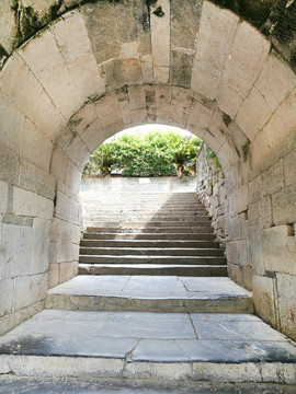 石拱门洞