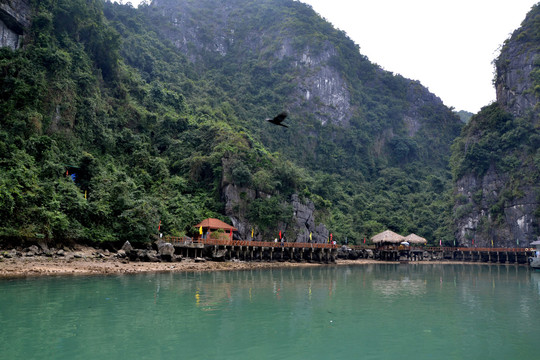 海上桂林铁托岛