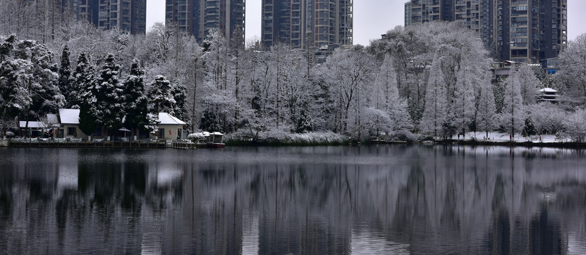 贵阳观山湖雪景