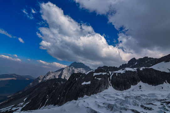 玉龙雪山