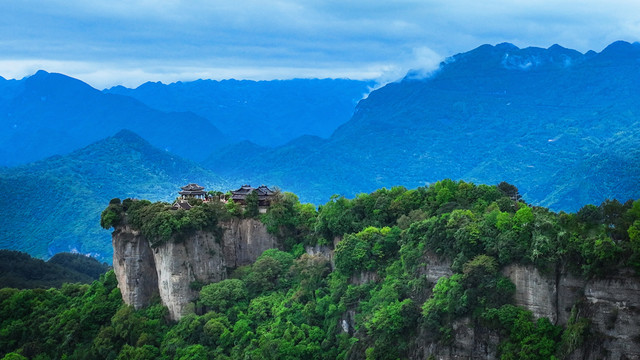 窦圌山