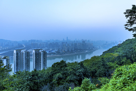 重庆半山崖线步道风光