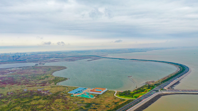 青岛胶州湾跨海大桥日落晚霞