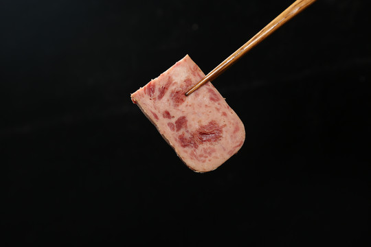 火锅午餐肉