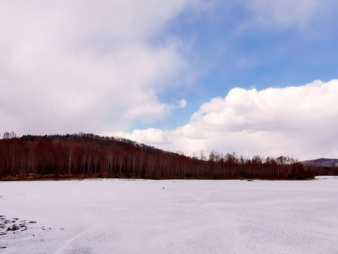 大山里的早春