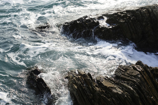 石头海浪