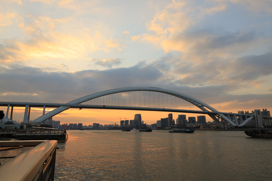 上海南浦大橋