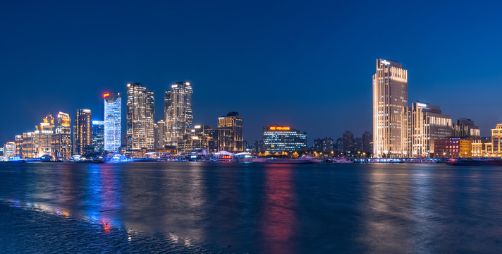 黄浦江夜景