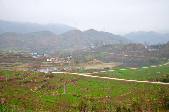 山区农村道路