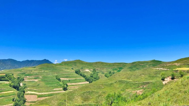 山峰风景