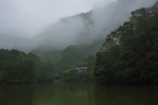 青城山